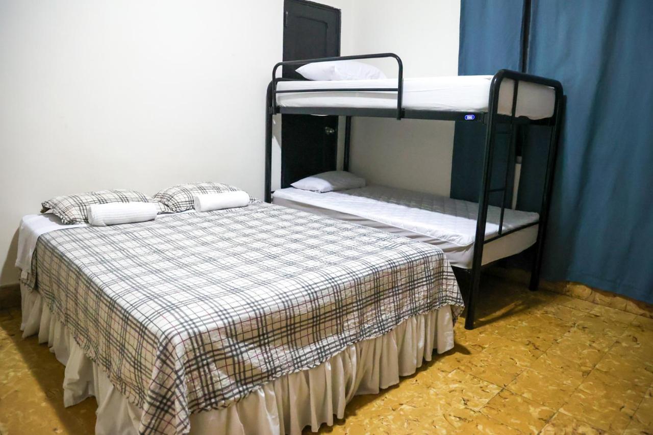 Hostal Villa Grande Panama City Exterior photo